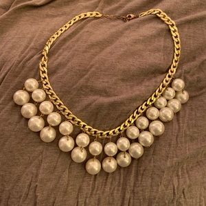 Vintage pearl necklace